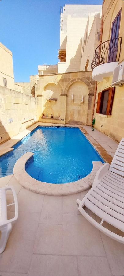 Ta Gorg Bed and Breakfast Qala Exteriör bild